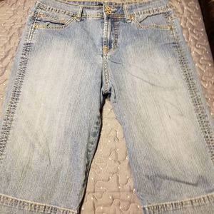 Bandolino bermuda jean shorts size 8